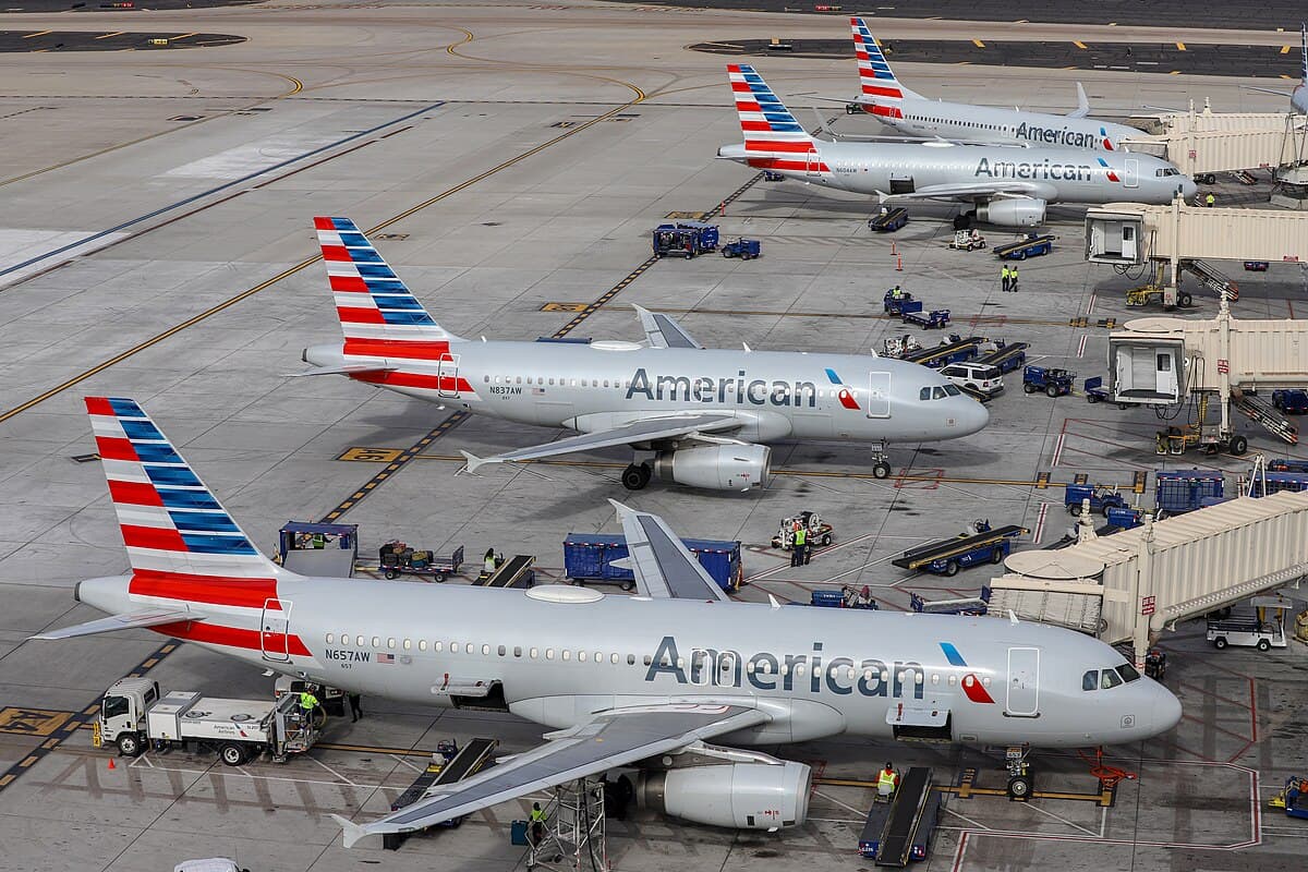 AMERICAN AIRLINE